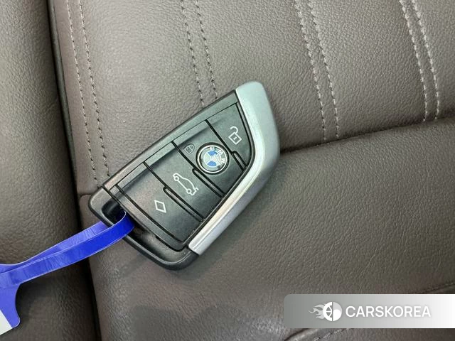 BMW X3 id 4260299 из Китая 19