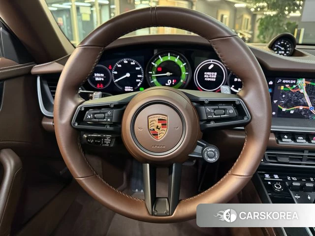 Porsche 911(992) id 4584697 из Кореи 19