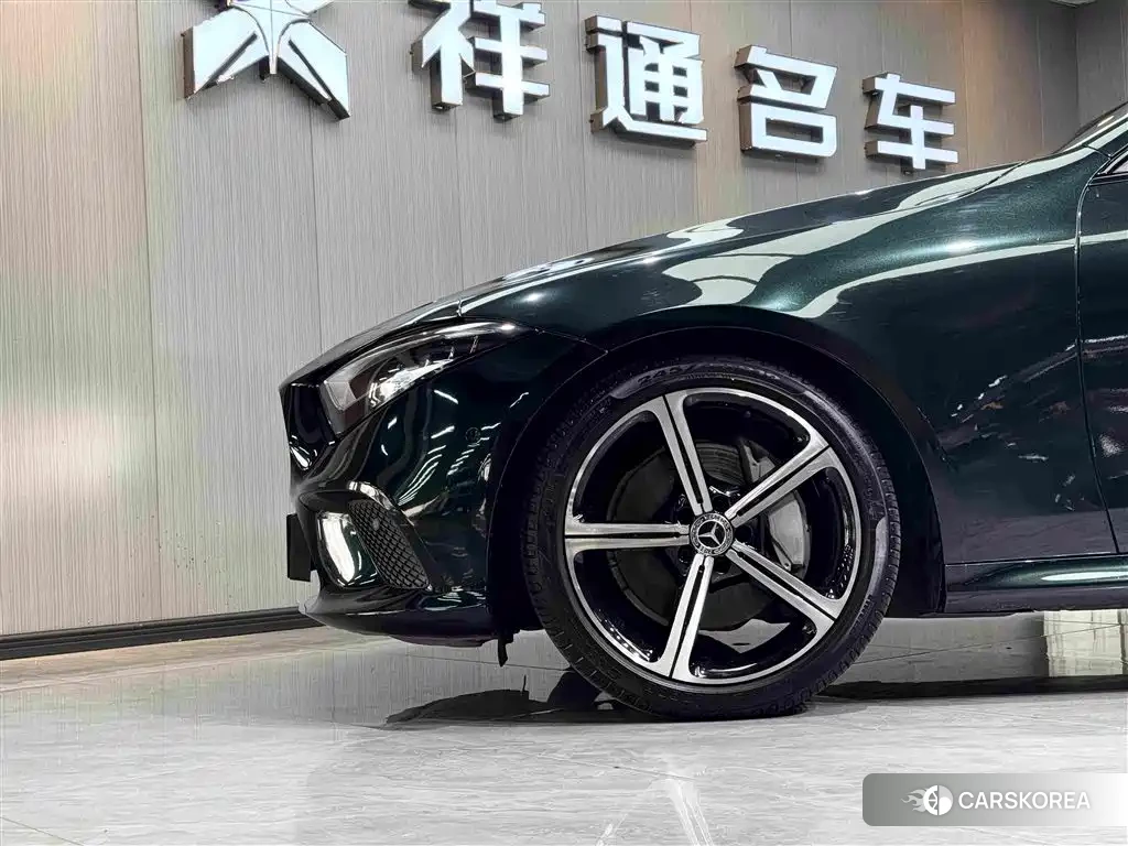 Mercedes-Benz CLS id 4644660 из Китая 25