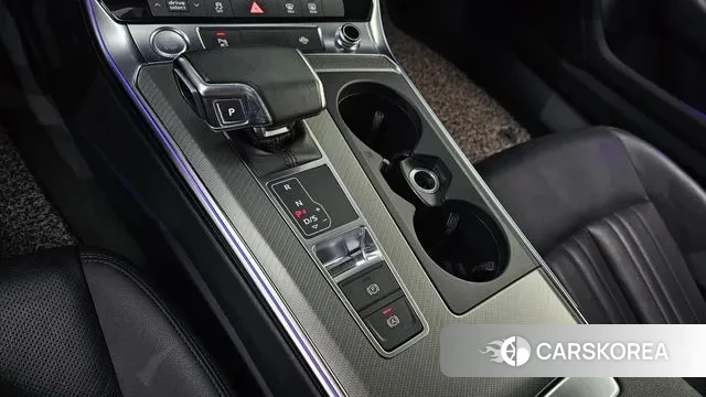 Audi A6 (C8) id 3772586 из Кореи 19