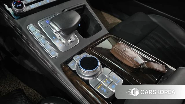 Genesis G90 id 4593649 из Кореи 19
