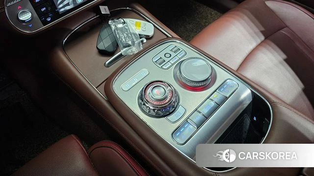 Genesis G90 (RS4) id 4763914 из Кореи 32
