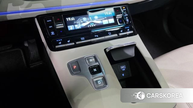 Hyundai The New Grandeur IG id 4835414 из Кореи 38