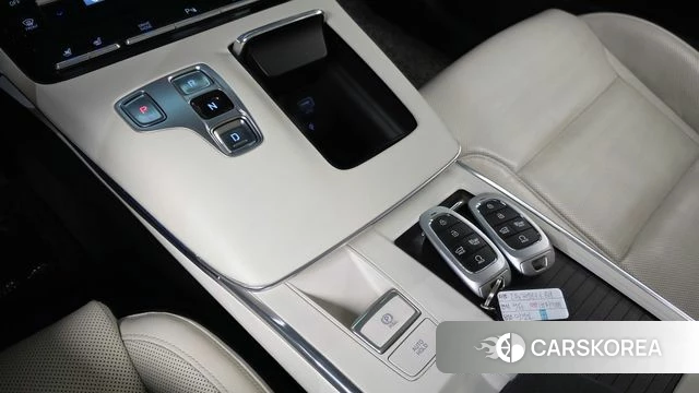 Hyundai The New Grandeur IG id 4249602 из Кореи 30