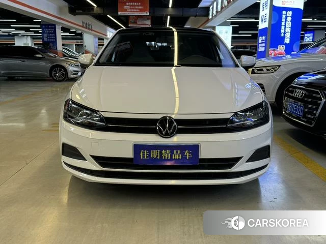 Volkswagen Polo id 4253830 из Китая 12