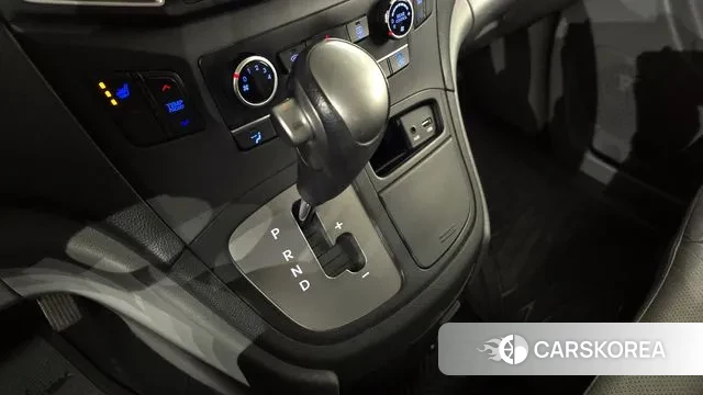 Hyundai The New Grand Starex id 3439631 из Кореи 19