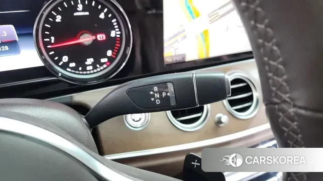 Mercedes-Benz E-Class W213 id 3489390 из Кореи 19