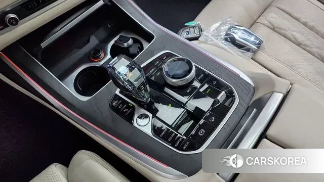 BMW X7 (G07) id 3394944 из Кореи 19