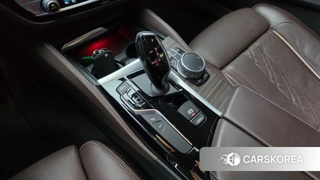 BMW 5 Series (G30) id 3820255 из Кореи 19