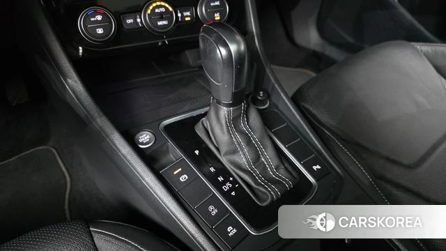 Volkswagen 7th Generation of Jetta id 4396186 из Кореи 31