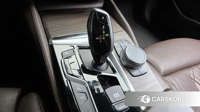 BMW 5 Series (G30) id 4727732 из Кореи 19