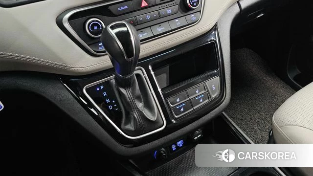 Hyundai The New Grand Starex id 4490588 из Кореи 19
