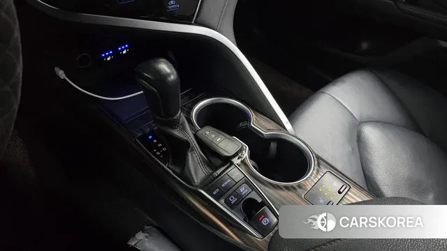 Toyota Camry (XV70) id 3636732 из Кореи 19