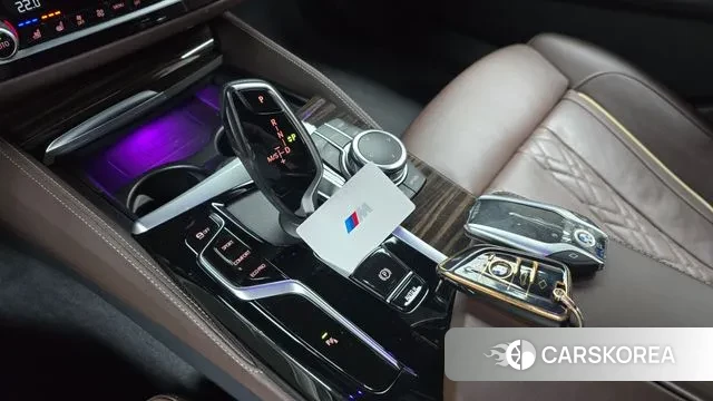 BMW 5 Series (G30) id 3416383 из Кореи 19