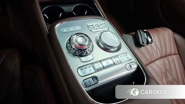 Genesis G90 (RS4) id 3679435 из Кореи 19