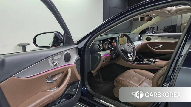 Mercedes-Benz E-Class W213 id 3867471 из Кореи 19