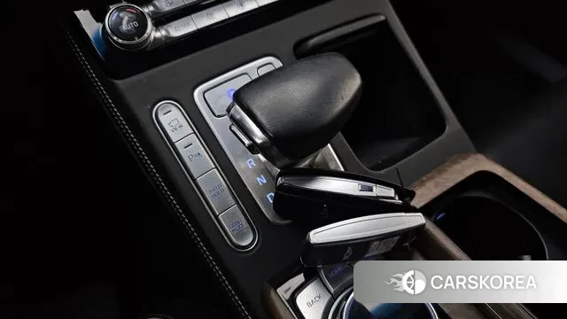 Genesis G90 id 3557597 из Кореи 19