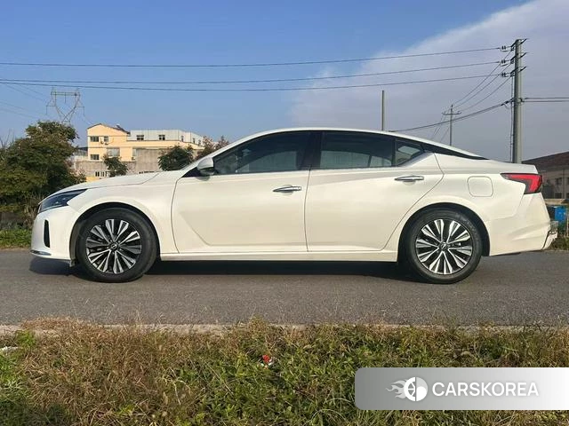Nissan Teana id 4290482 из Китая 9