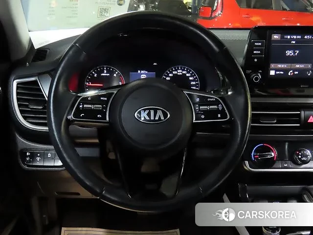 Kia Seltos id 3379743 из Кореи 19