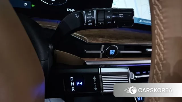 Hyundai Santa Fe (MX5) id 3745223 из Кореи 19