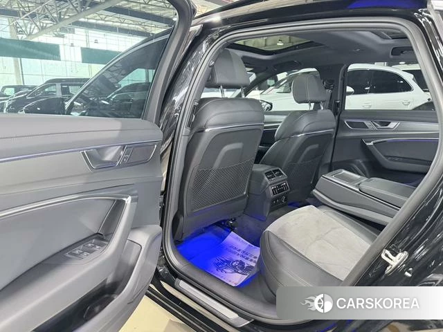 Audi A6L id 4259274 из Китая 22