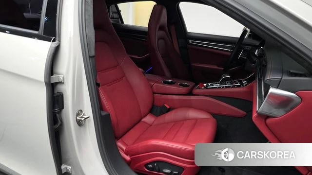 Porsche Panamera (971) id 3877309 из Кореи 19