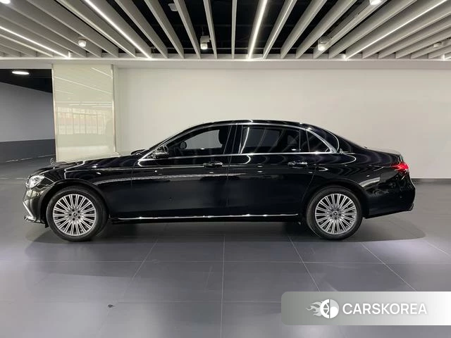 Mercedes-Benz E-class id 4368385 из Китая 20