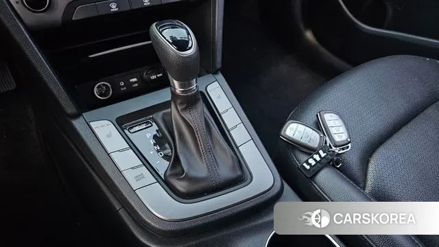 Hyundai Avante AD id 2981784 из Кореи 19