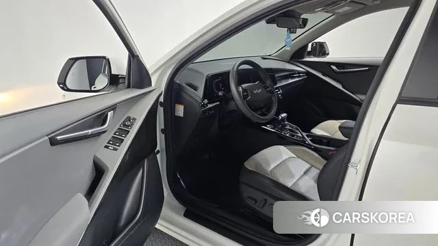 Kia Di Ol Nu Niro id 3561418 из Кореи 19