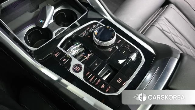 BMW X6 (G06) id 4229879 из Кореи 32