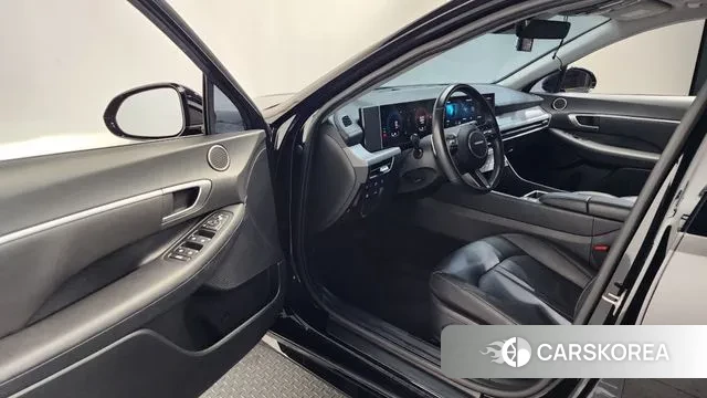 Hyundai Sonata D Edge Hybrid (DN8) id 3538129 из Кореи 19