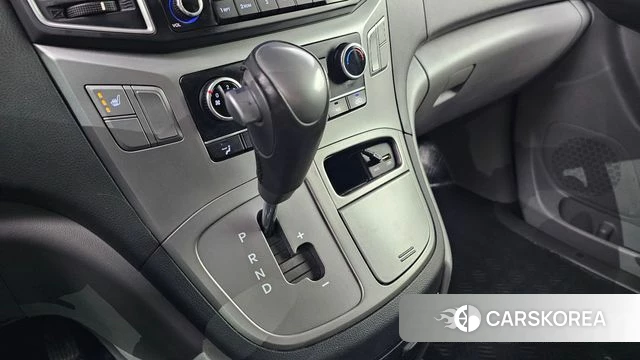 Hyundai The New Grand Starex id 4447673 из Кореи 19
