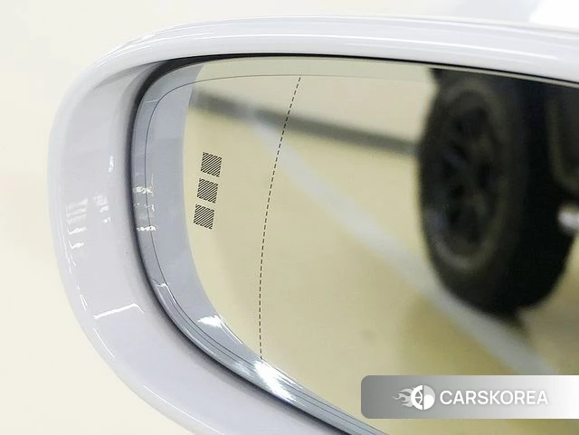 Porsche 911(992) id 4637065 из Кореи 19