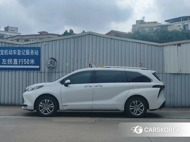 Toyota Saina id 4329024 из Китая 15