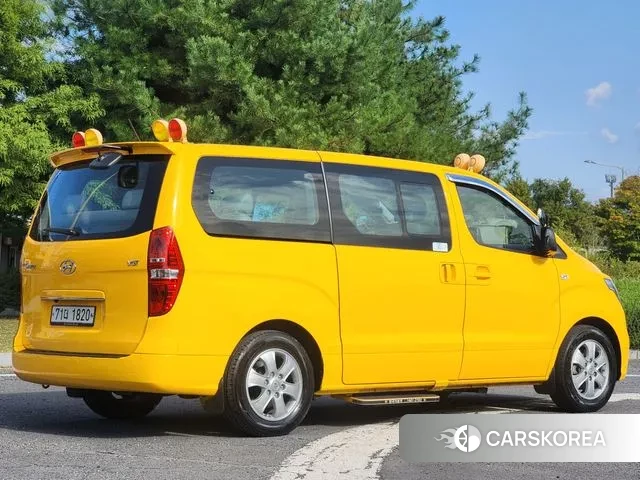 Hyundai The New Grand Starex id 3215195 из Кореи 19