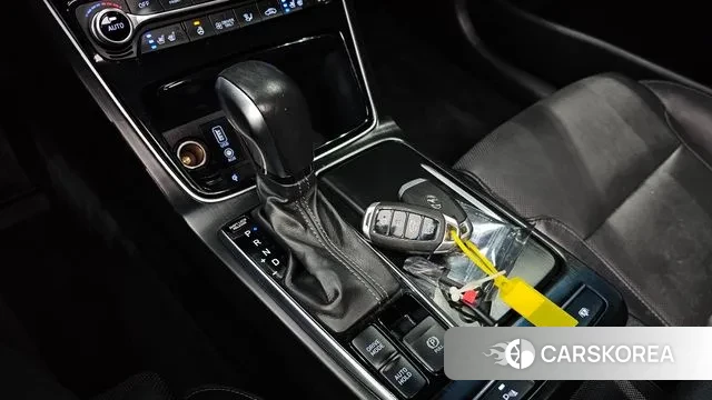 Hyundai Grandeur IG Hybrid id 3423331 из Кореи 19