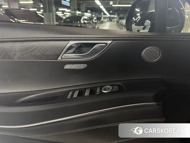 Genesis GV80 id 3295789 из Кореи 13