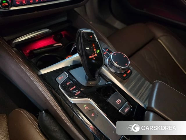 BMW 5 Series (G30) id 3966548 из Кореи 18