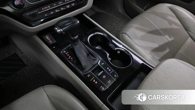 Kia The New Carnival id 4197010 из Кореи 19