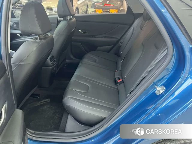 Hyundai Elantra id 4207589 из Китая 19