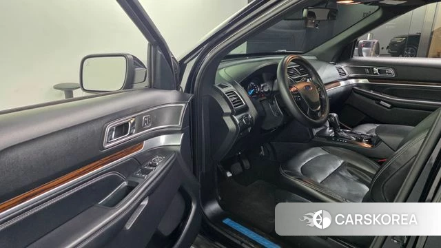 Ford Explorer id 3942810 из Кореи 19