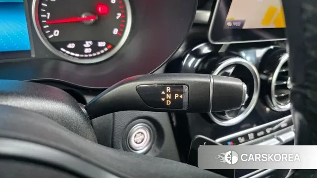 Mercedes-Benz C-Class W205 id 3741932 из Кореи 19