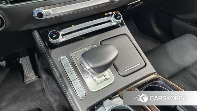 Genesis G90 id 3965698 из Кореи 19