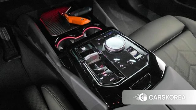 BMW 5 Series (G60) id 3902416 из Кореи 19