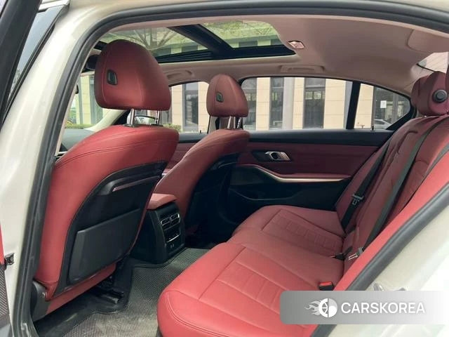 BMW 3 series id 4273571 из Китая 13