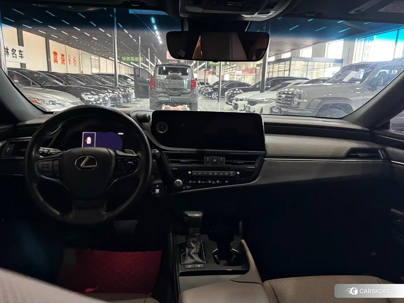 Lexus ES id 4515514 из Китая 13