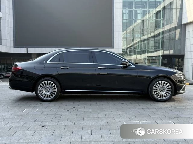 Mercedes-Benz E-class id 4333517 из Китая 19