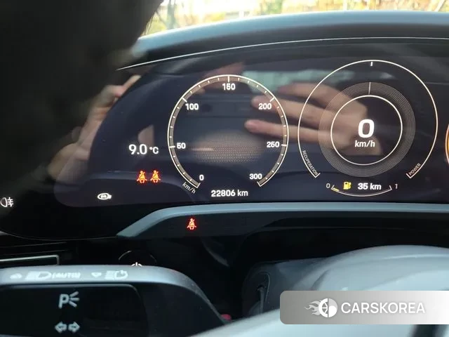 Porsche Taycan id 3591580 из Кореи 19