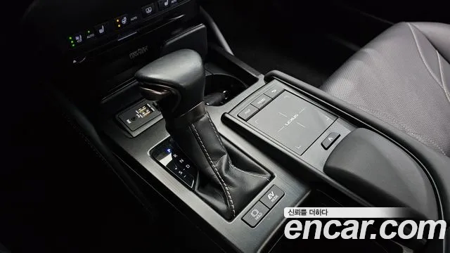 Lexus ES300h 7th generation id 2757817 из Кореи 19