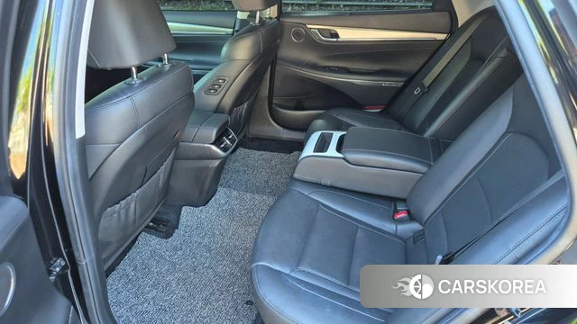 Hyundai The New Grandeur IG id 4396799 из Кореи 18